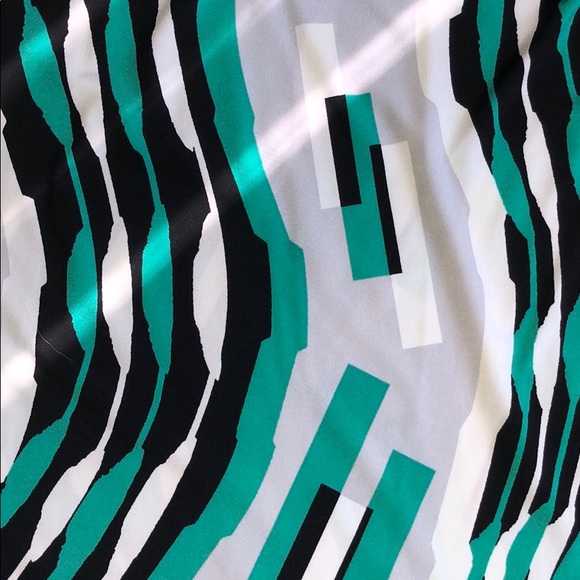 NWT BCBG MAXAZRIA - Picture 3 of 8